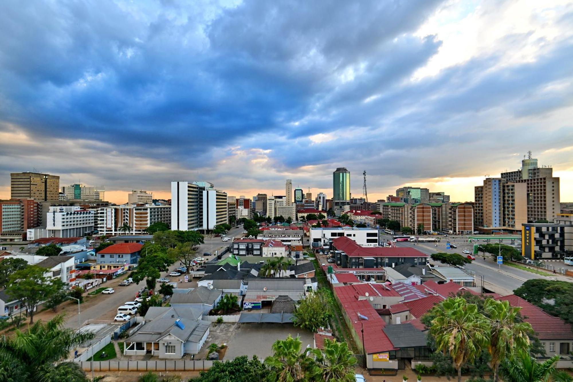 Holiday Inn - Harare By Ihg Bagian luar foto