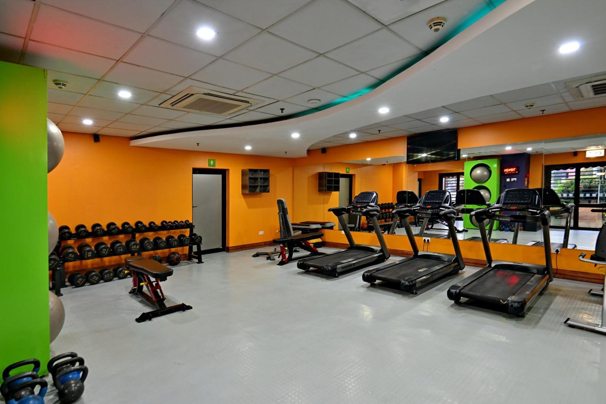 Holiday Inn - Harare By Ihg Bagian luar foto