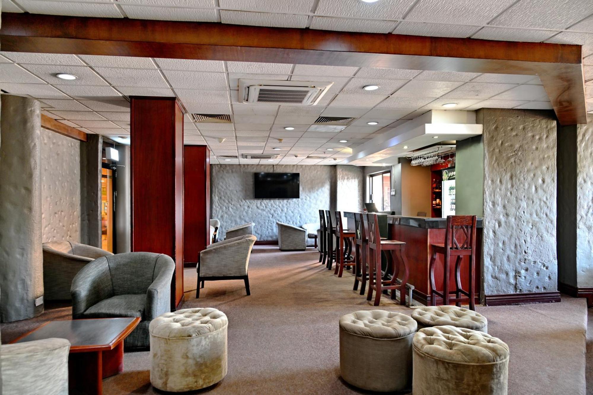 Holiday Inn - Harare By Ihg Bagian luar foto